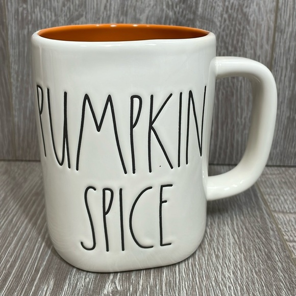 NWT Rae Dunn “PUMPKIN SPICE” Heart Double Sided Ceramic Coffee Tea Mug - Picture 1 of 6